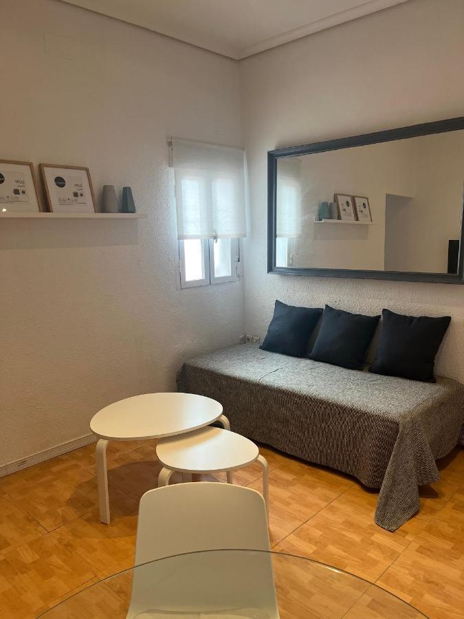 Piso En Valdeacederas Apartment Madrid Exterior foto
